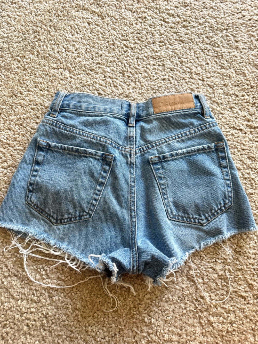 Pacsun Jean Shorts Vintage High Rise Women's Sz 25 Blue Distressed Raw Hem - Picture 6 of 7